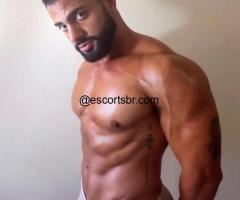 Bailarino profissional e Gogo Dancer